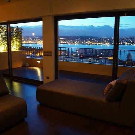 Penthouse Bellevue Apartman Almada Kültér fotó