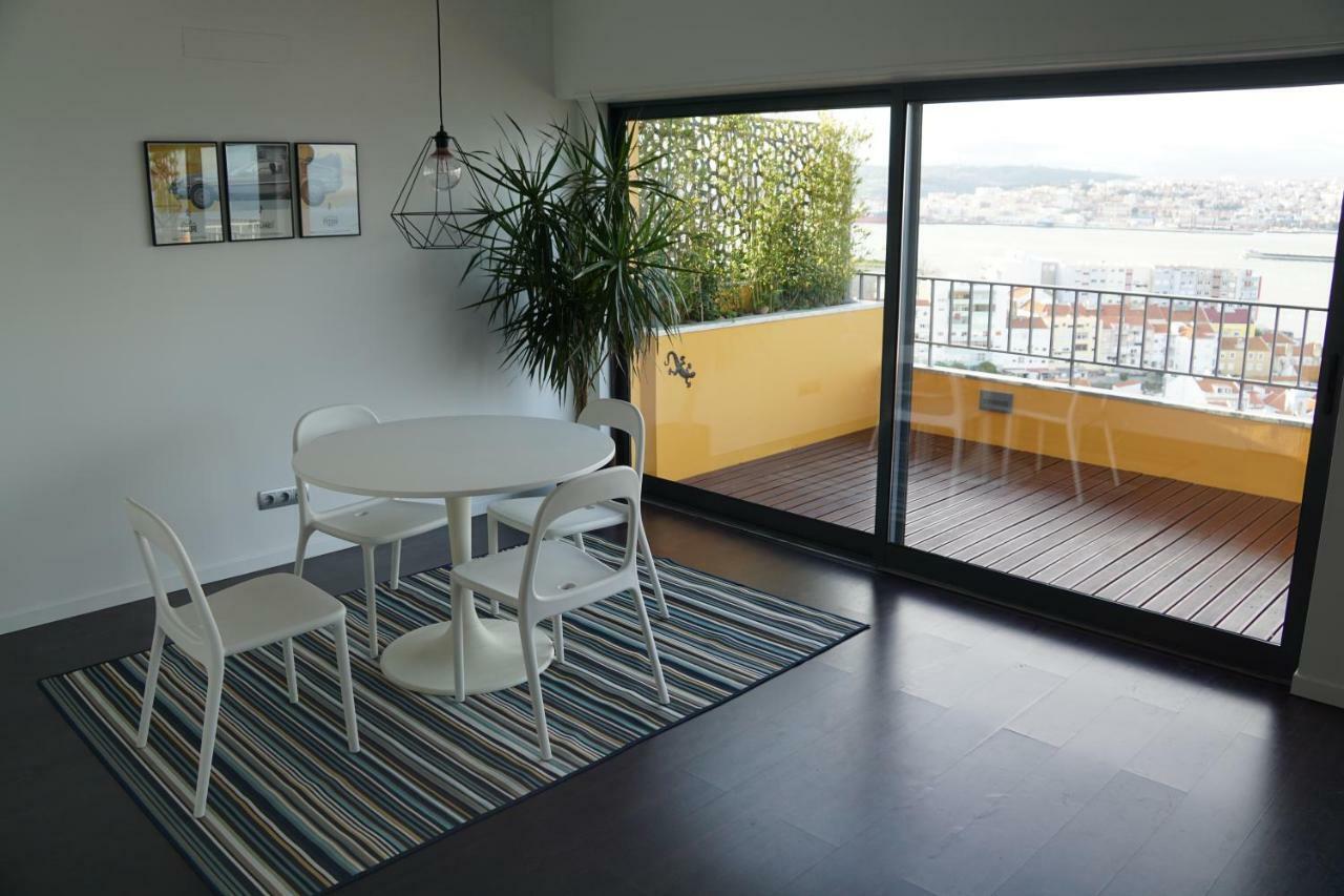 Penthouse Bellevue Apartman Almada Kültér fotó