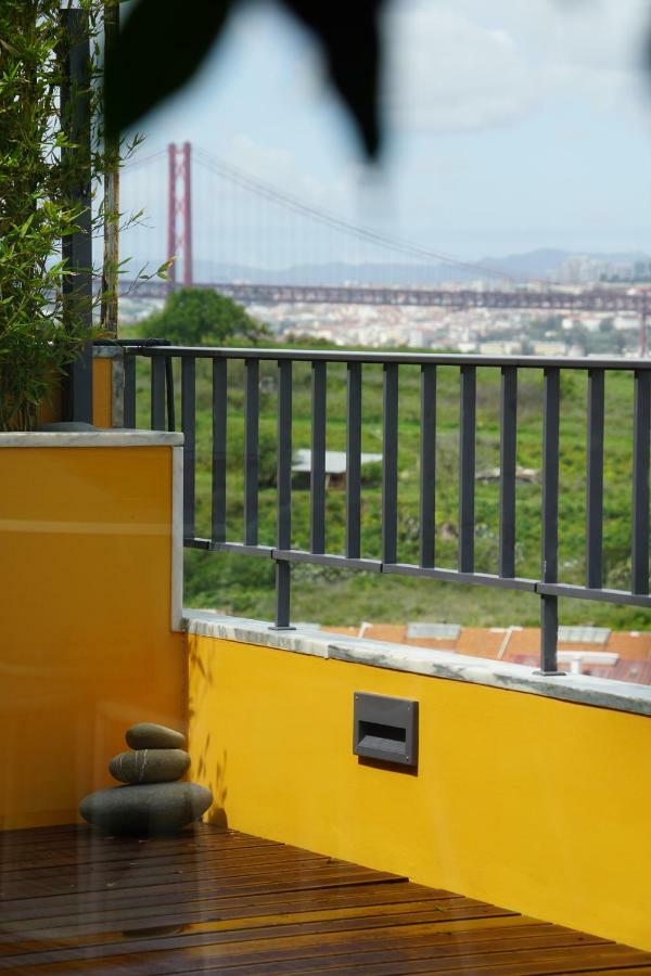 Penthouse Bellevue Apartman Almada Kültér fotó