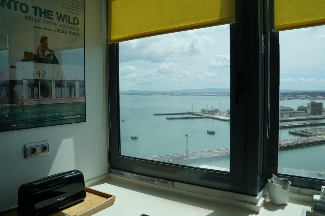 Penthouse Bellevue Apartman Almada Kültér fotó